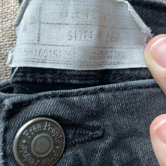 Free People Skinny Jeans - Picture 4 of 8